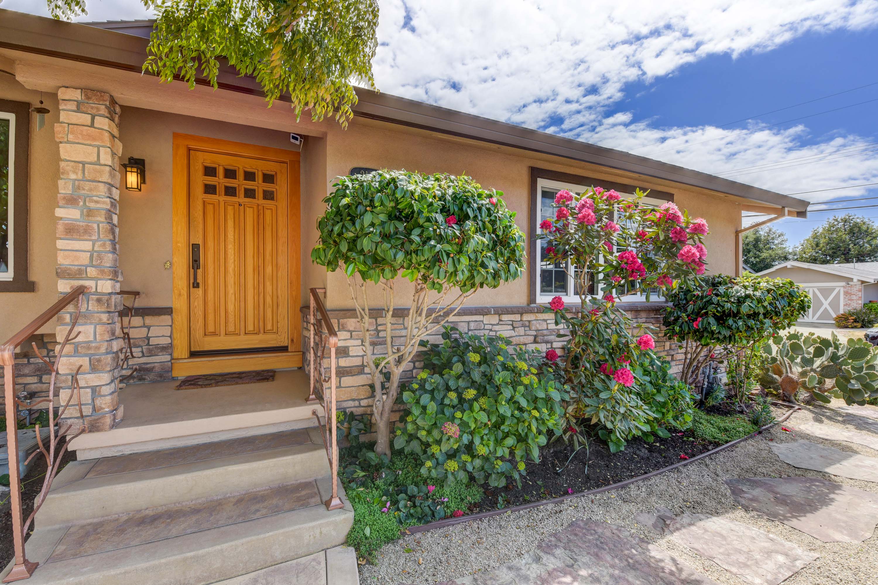 2117_Minnie_St_Hayward-004