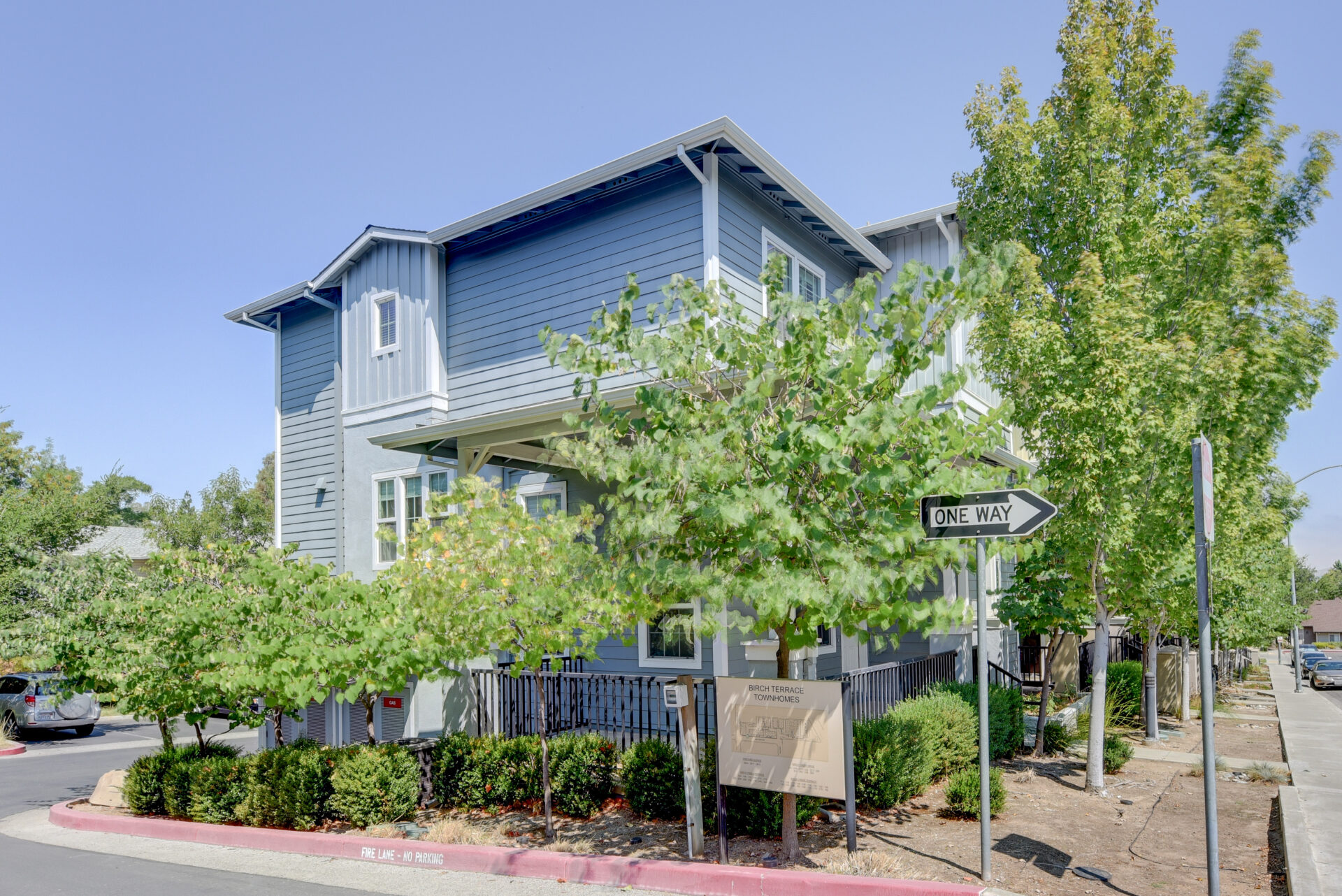 211_Birch_Creek_Dr_Pleasanton-3