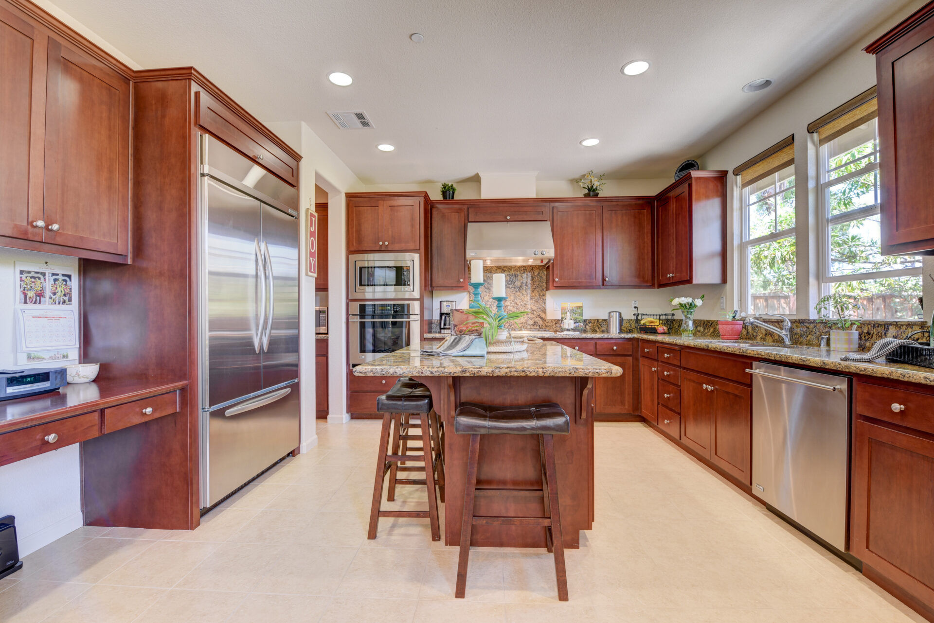2581_Rivers_Bend_Cir_Livermore-012