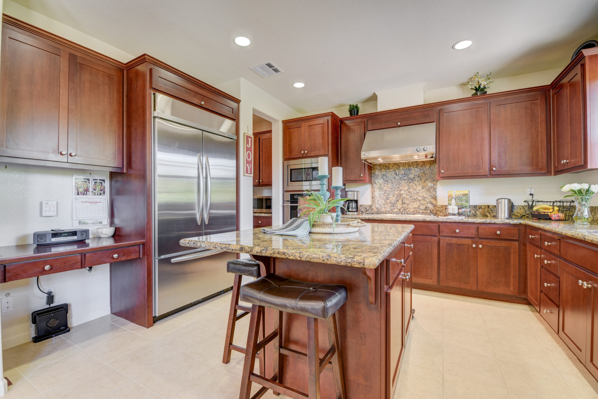 2581_Rivers_Bend_Cir_Livermore-014