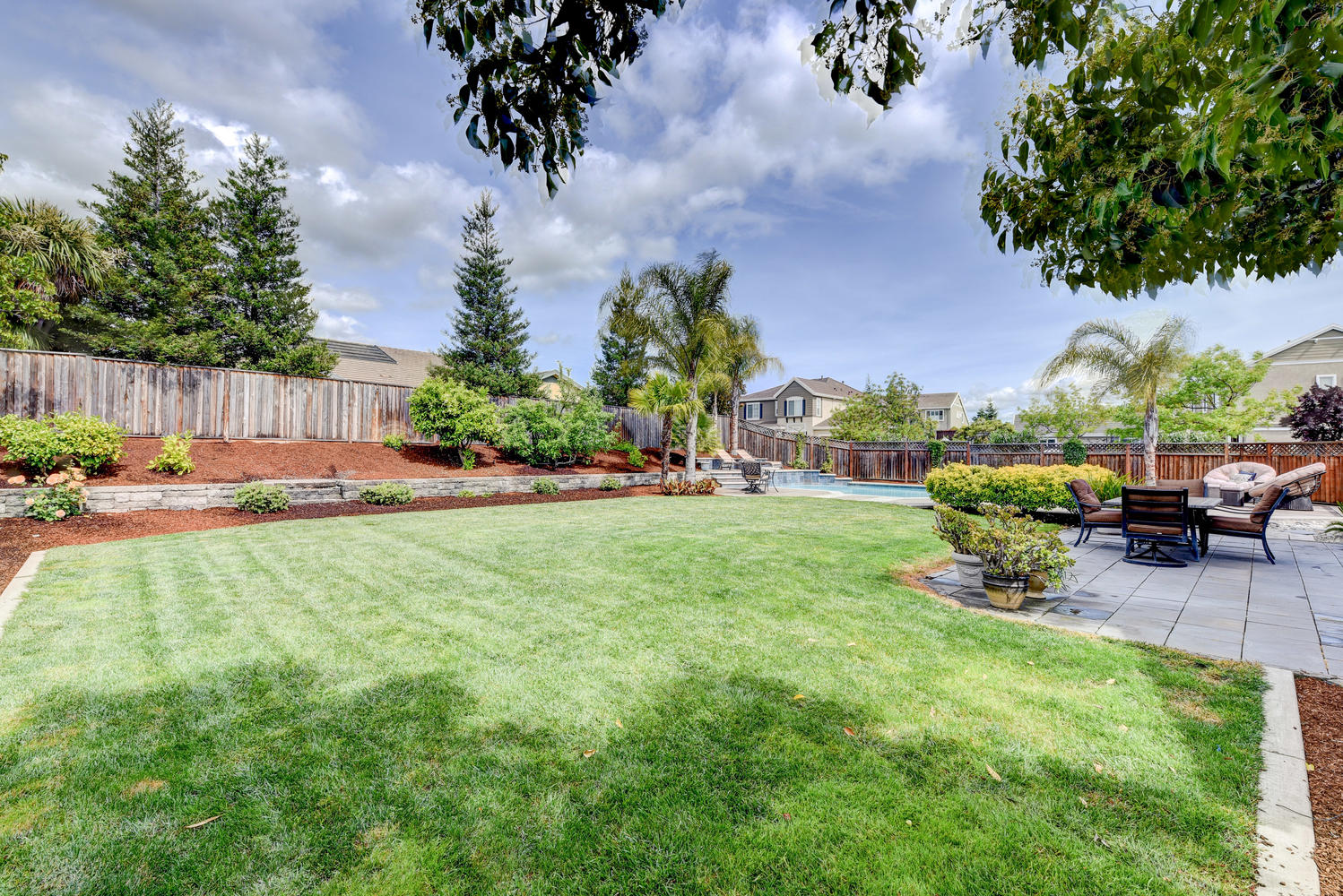 2896 Siena Rd Livermore CA-large-022-25-Back Yard-1498×1000-72dpi