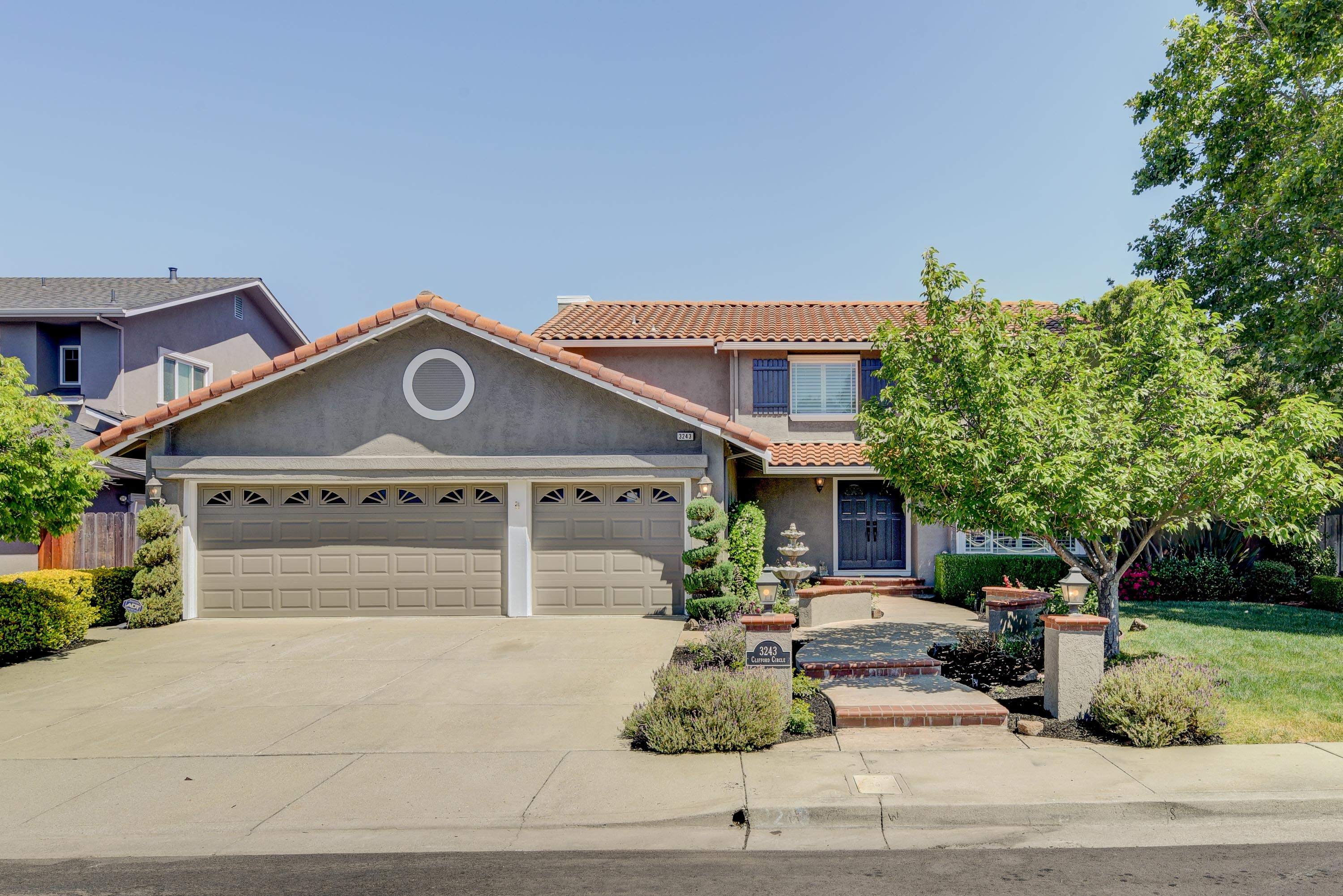 3243_Clifford_Cir_Pleasanton-001