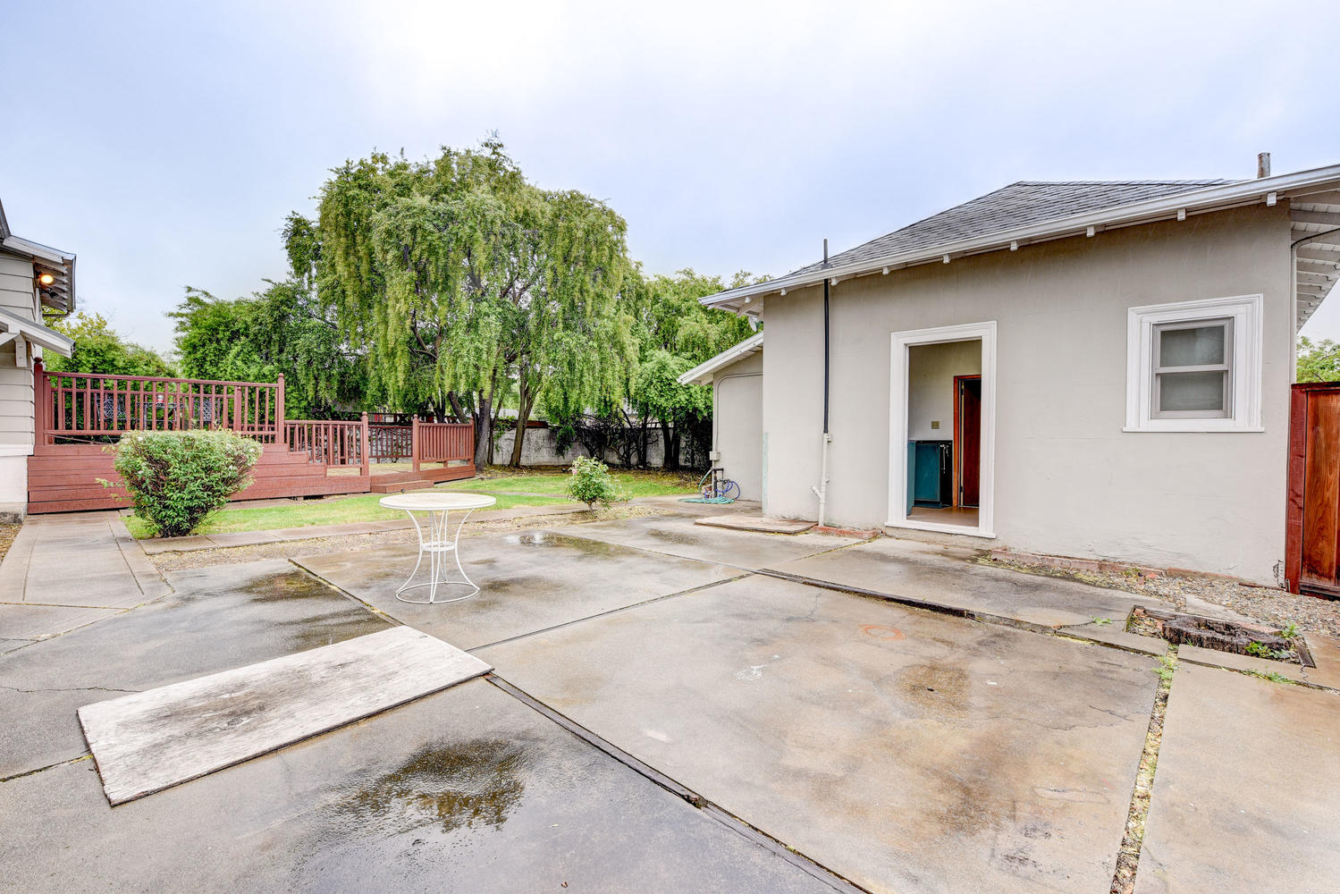 713 South I St-small-021-16-Back Yard-666×445-72dpi